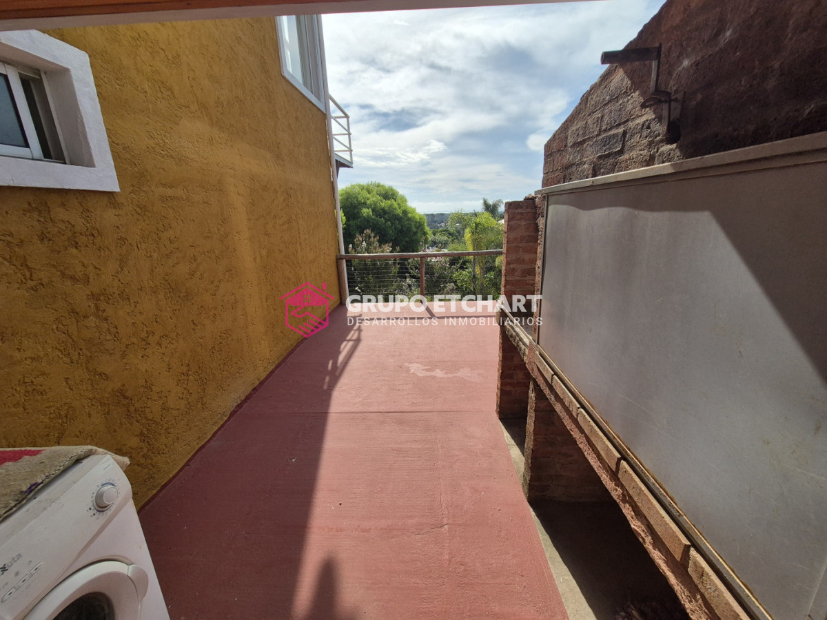 Casa ID.191 - Casa en Venta Piriápolis 5 dormitorios y 2 baños