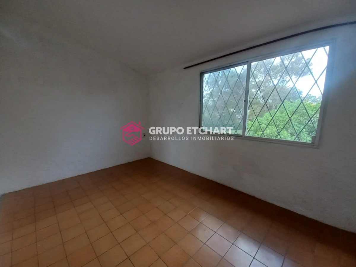 Casa ID.24 - Casa en venta Piriápolis 4 dormitorios  2 baños.