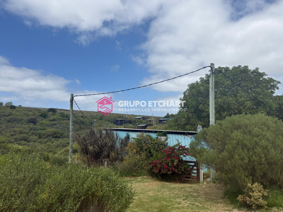 Casa ID.170 - Casa Contenedor ,terreno con mejora Playa Verde