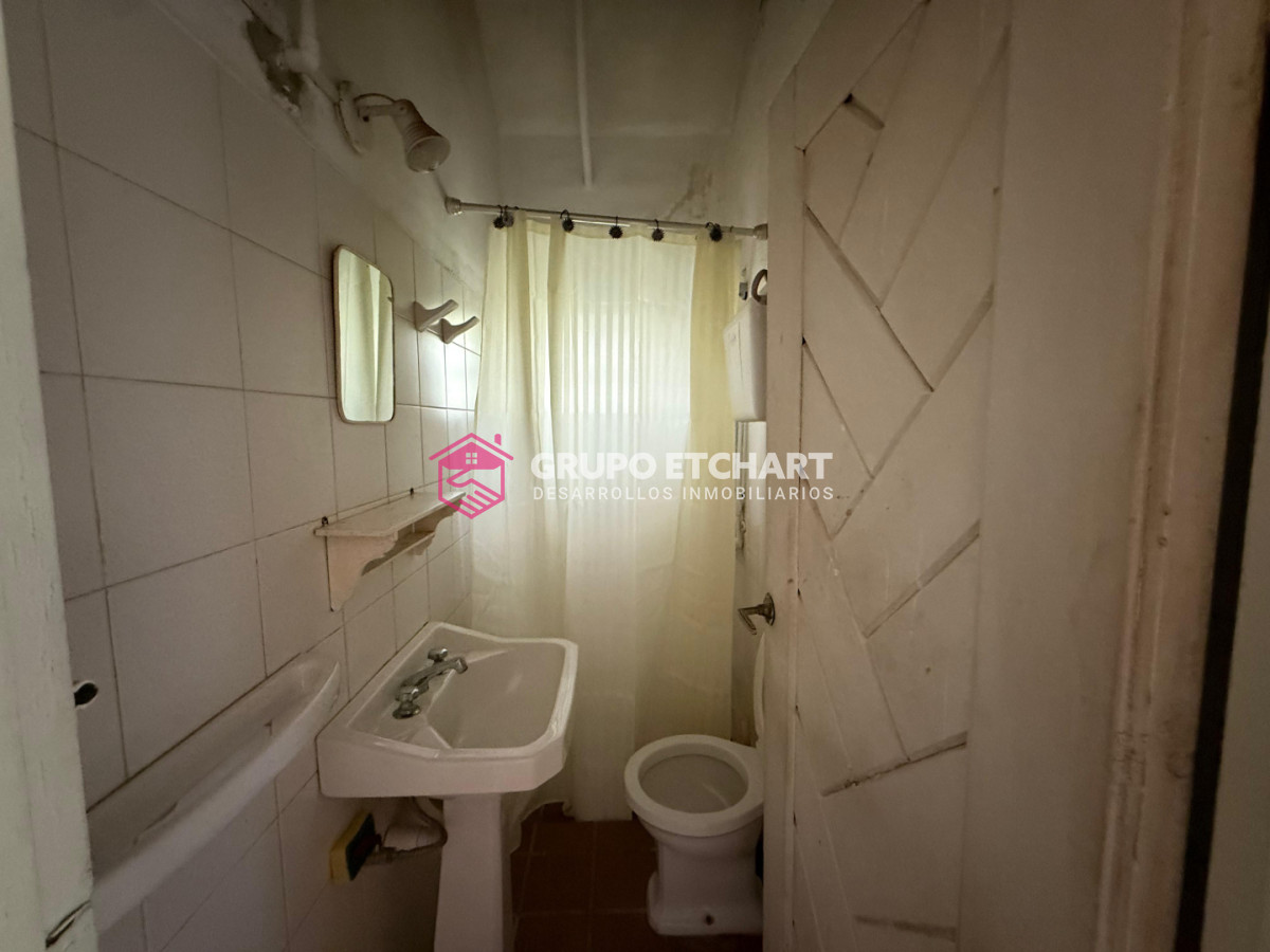 Casa ID.228 - casa en venta. 5 dormitorios y 3 baños.