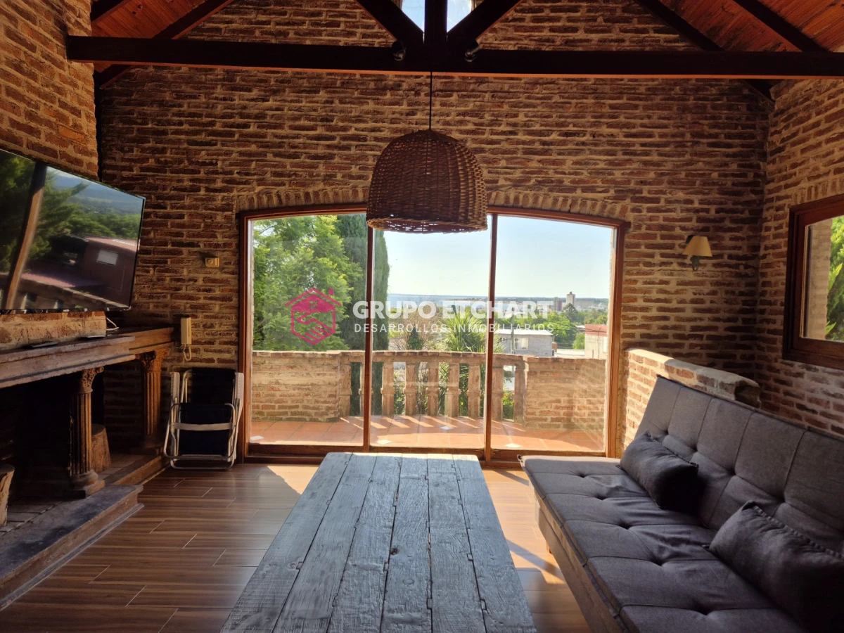 Casa ID.68 - Casa en venta Piriápolis 3 dormitorios y 2 baños.