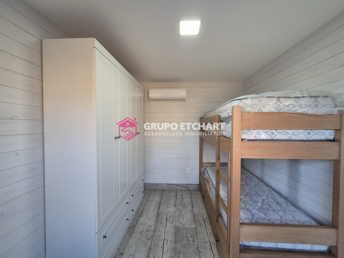 Casa ID.216 - Casa en venta Piriápolis 2 dormitorios 1 baño.