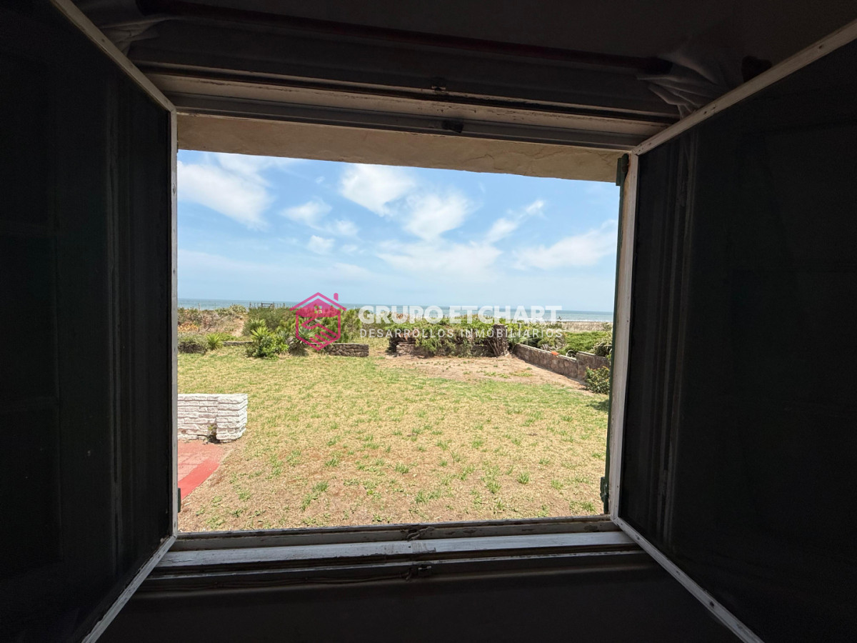 Casa ID.228 - casa en venta. 5 dormitorios y 3 baños.