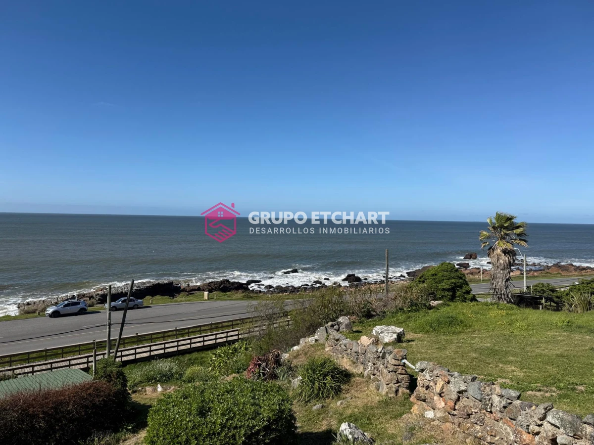 Casa ID.109 - Casa en venta Punta Colorada -  Vista al Mar - 3 Dormitorios 2 Baños