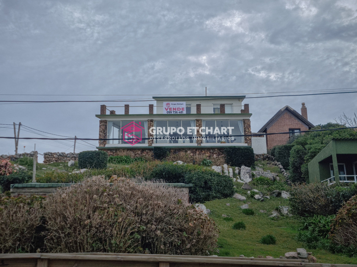 Casa ID.109 - Casa en venta Punta Colorada -  Vista al Mar - 3 Dormitorios 2 Baños