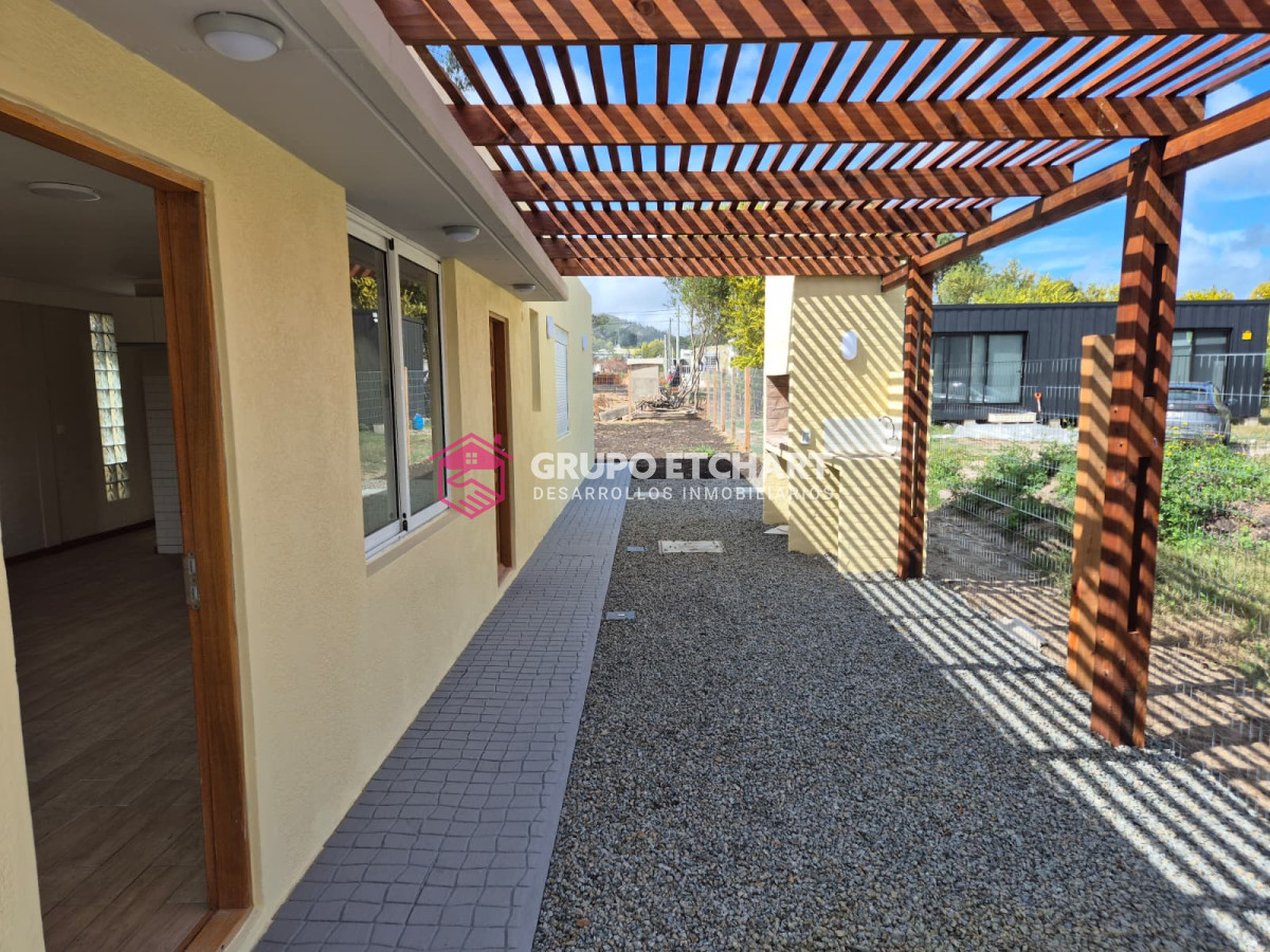 Casa ID.143 - Casa 2 dormitorios y 2 baños a estrenar