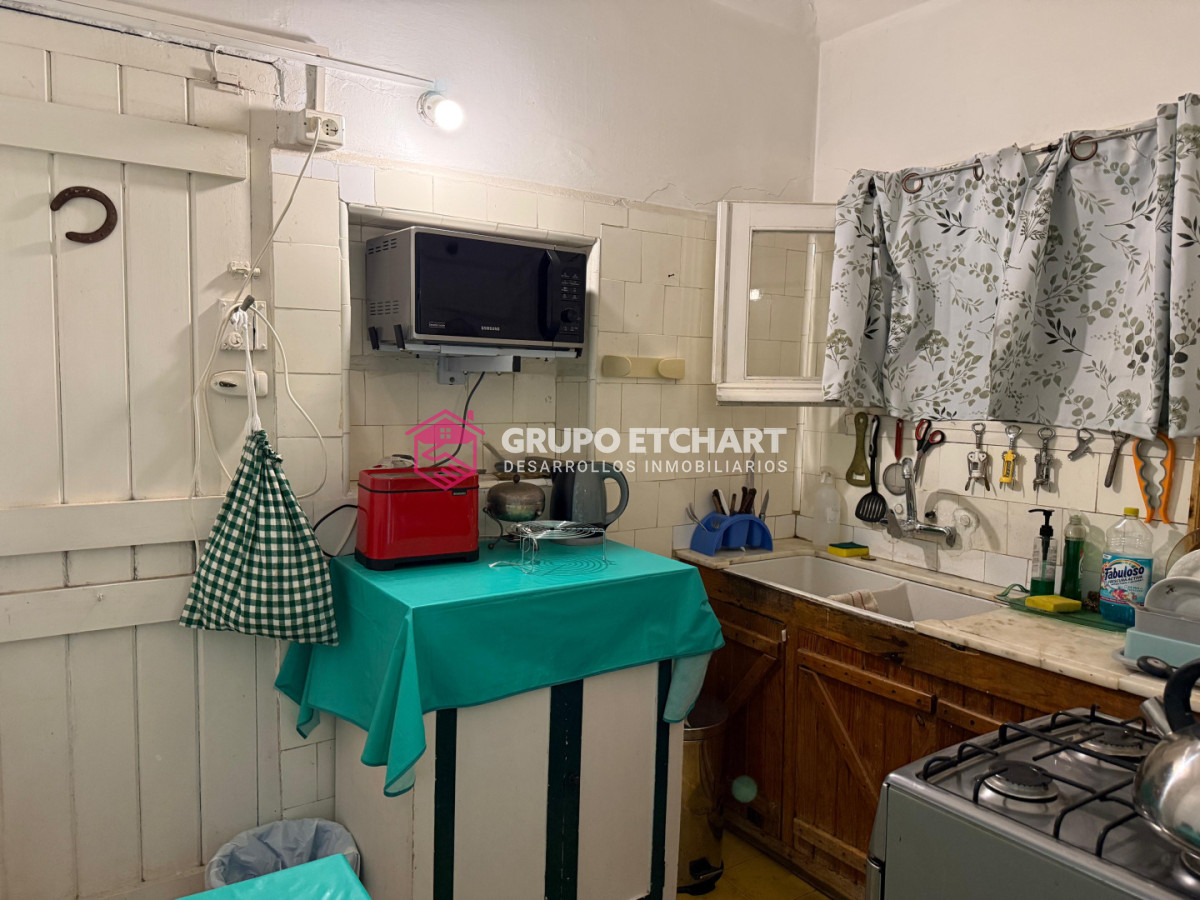 Casa ID.228 - casa en venta. 5 dormitorios y 3 baños.