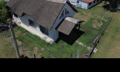 Casa en venta Piriápolis 5 dormitorios y 2 baños.