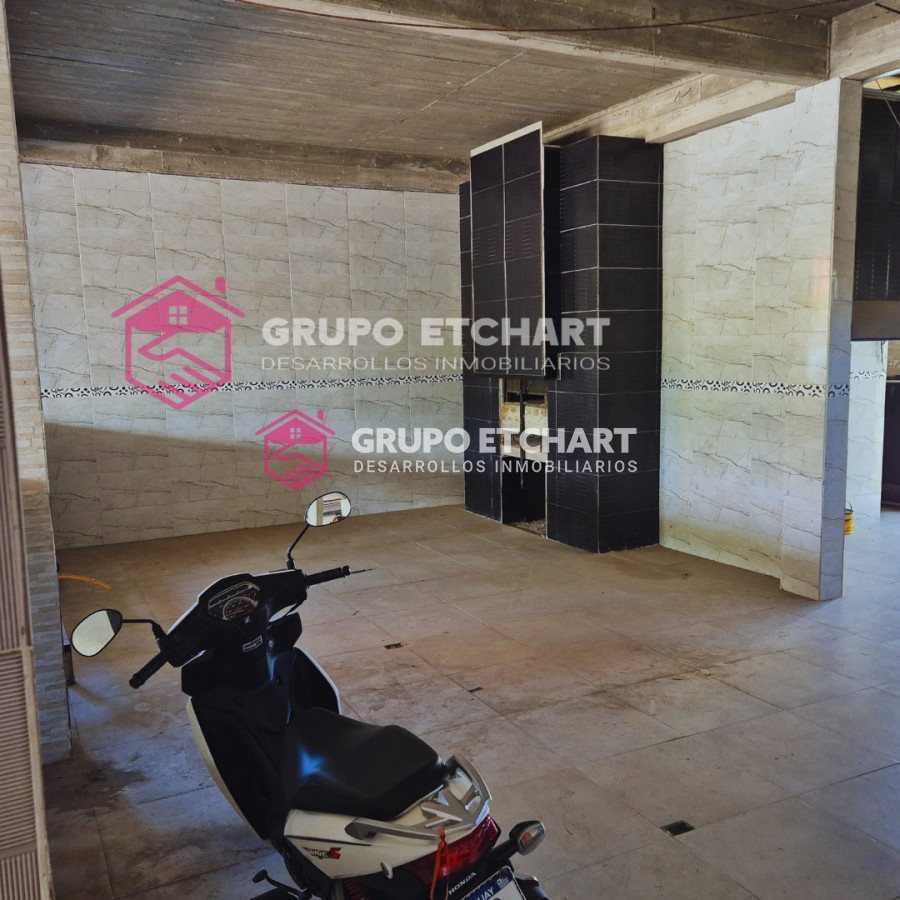 Local Comercial ID.32 - Local comercial en venta Piriápolis centro.