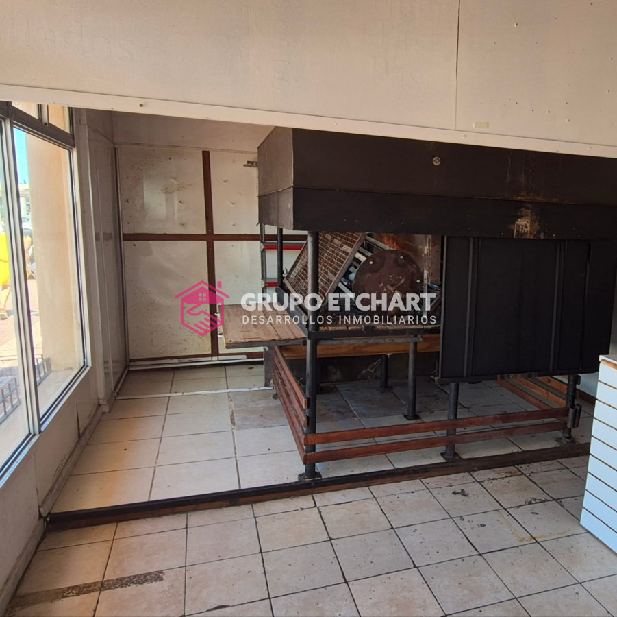 Local Comercial ID.75 - Alquiler local comercial Piriápolis.