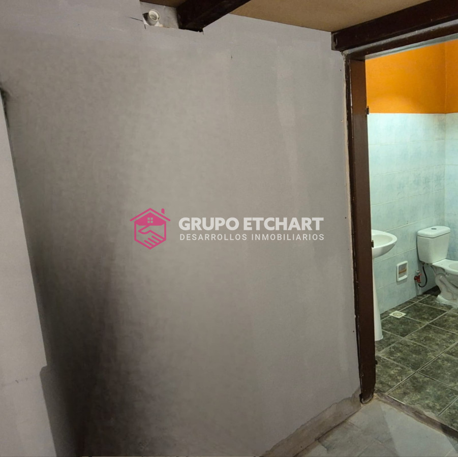 Local Comercial ID.75 - Alquiler local comercial Piriápolis.