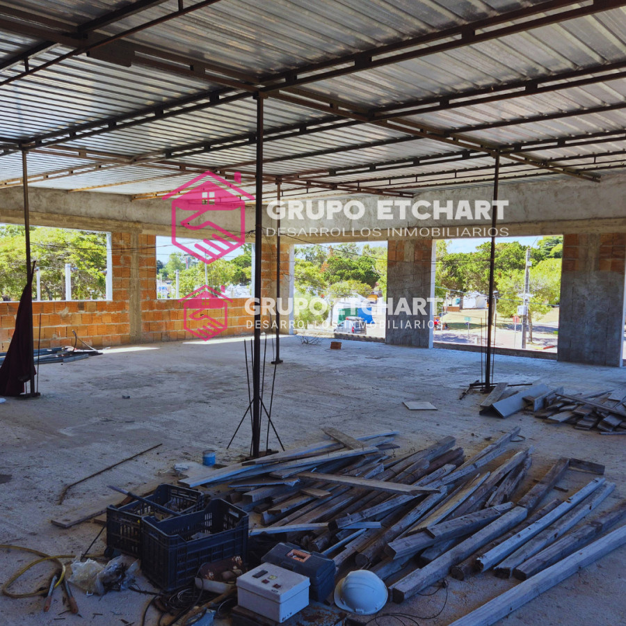 Local Comercial ID.32 - Local comercial en venta Piriápolis centro.