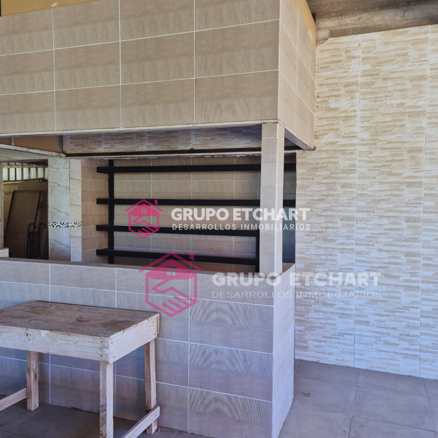 Local Comercial ID.32 - Local comercial en venta Piriápolis centro.