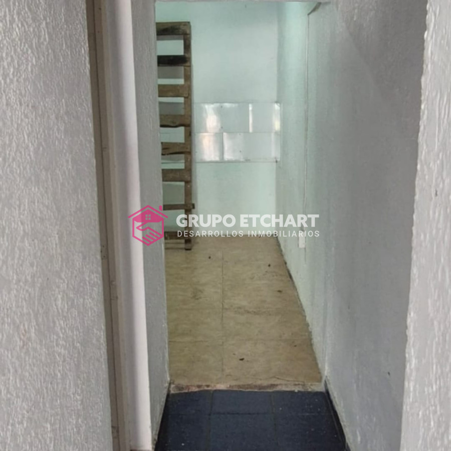 Local Comercial ID.74 - Alquiler local comercial Piriápolis.
