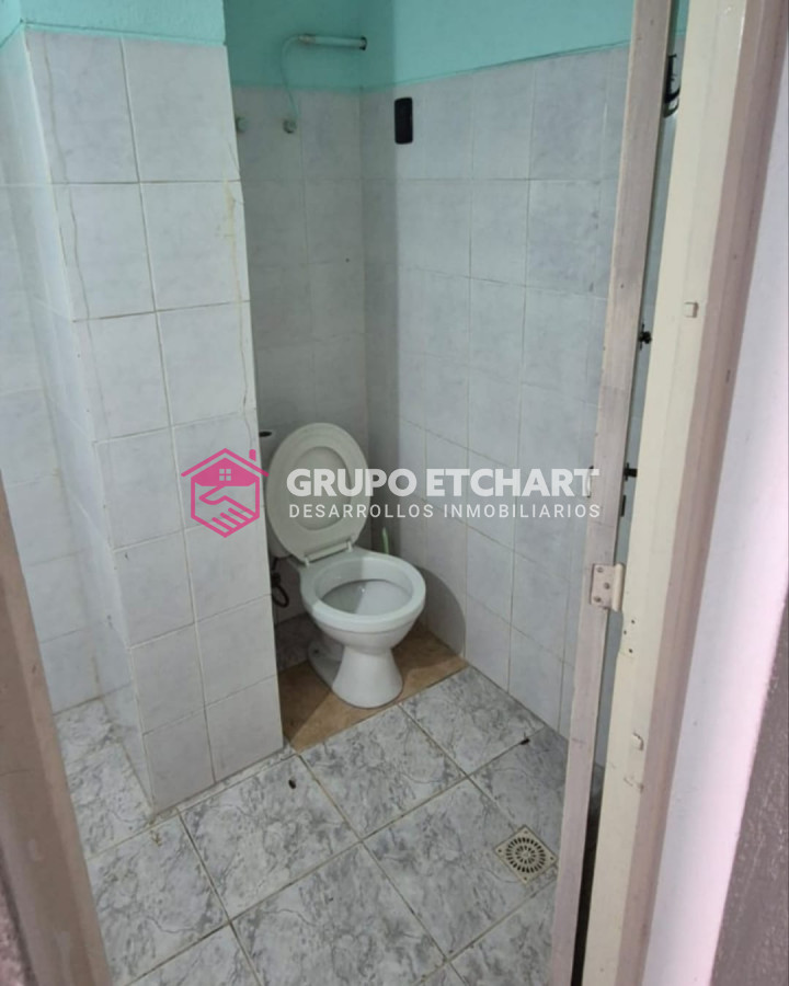 Local Comercial ID.74 - Alquiler local comercial Piriápolis.