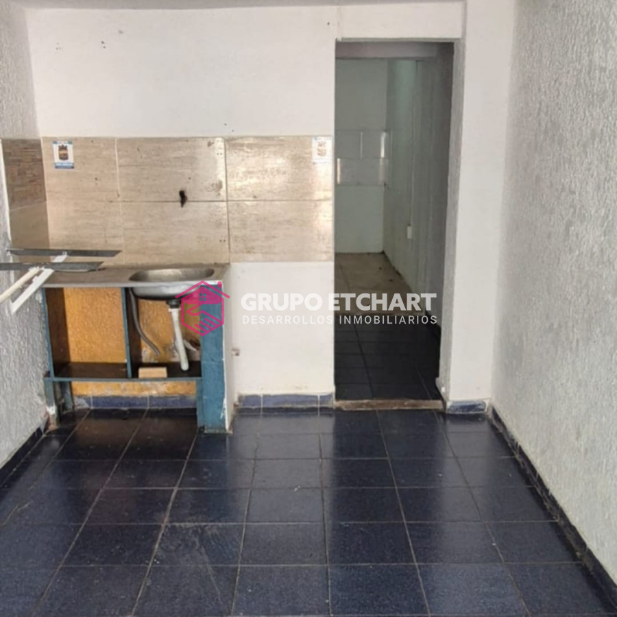Local Comercial ID.74 - Alquiler local comercial Piriápolis.