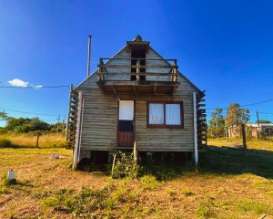 EN VENTA - Terreno con Mejora en Punta Negra