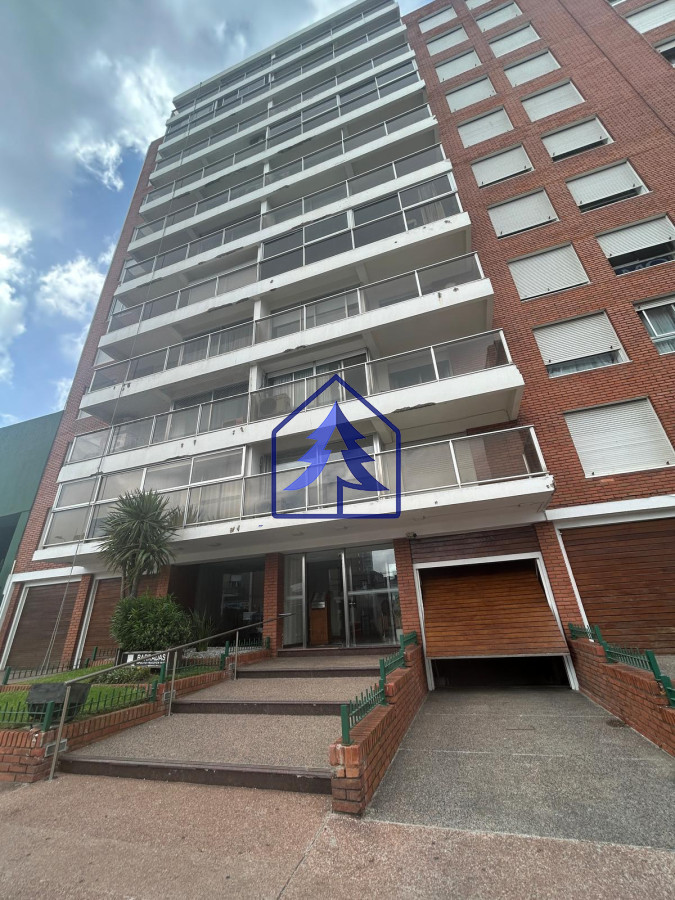 Apartamento ID.20 - EN VENTA! APARTAMENTO DE CATEGORIA, EXCELENTE CONSTRUCCIÒN!