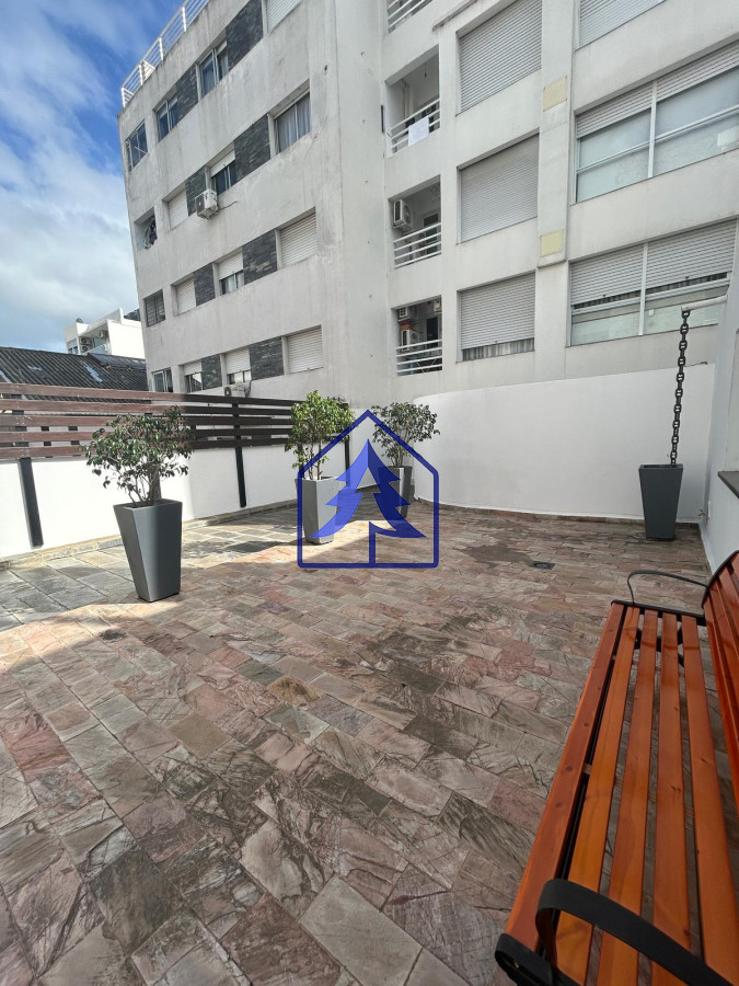 Apartamento ID.19 - Francisco Muñoz y La Gaceta