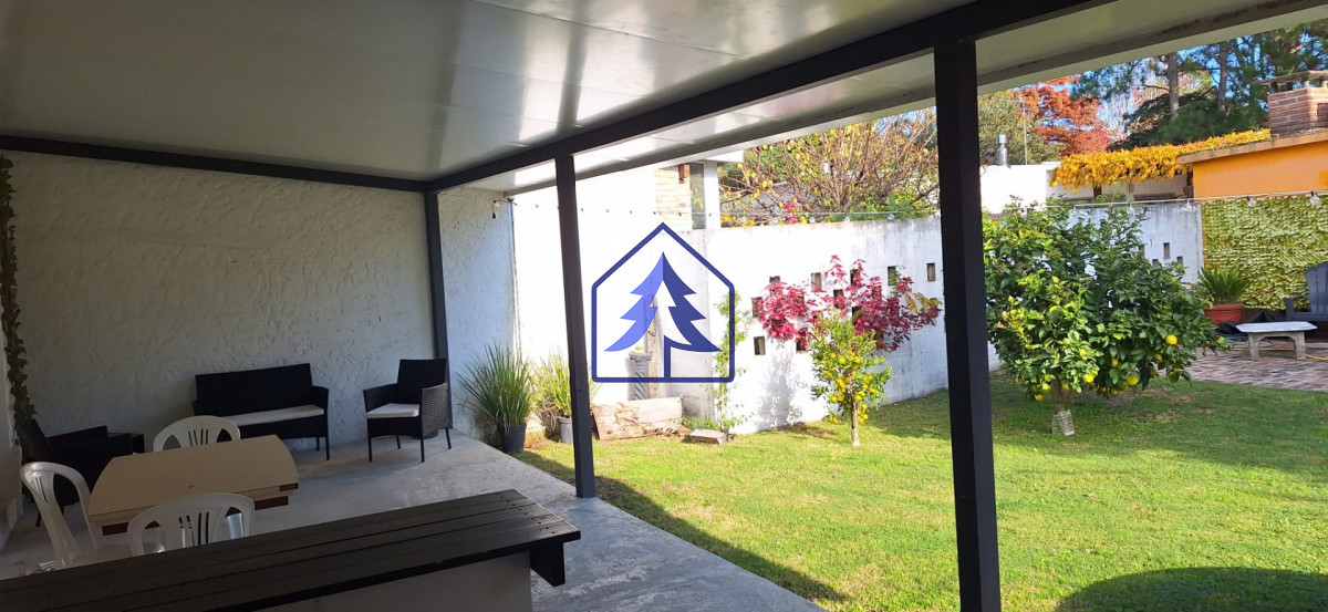 Casa ID.49 - EN VENTA CASA EN PINARES DE ATLANTIDA, EXCELENTE UBICACIÓN