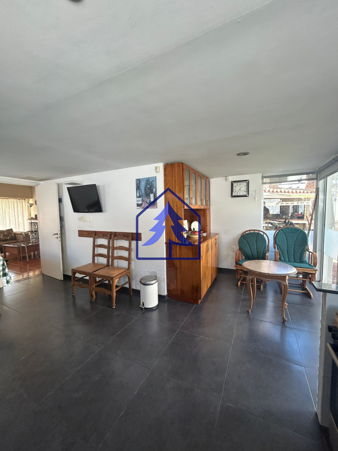 Casa ID.29 - EXCELENTE CHALET EN CENTRO DE ATLANTIDA