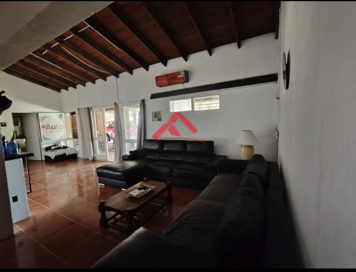 Casa ID.2214 - Oportunidad 