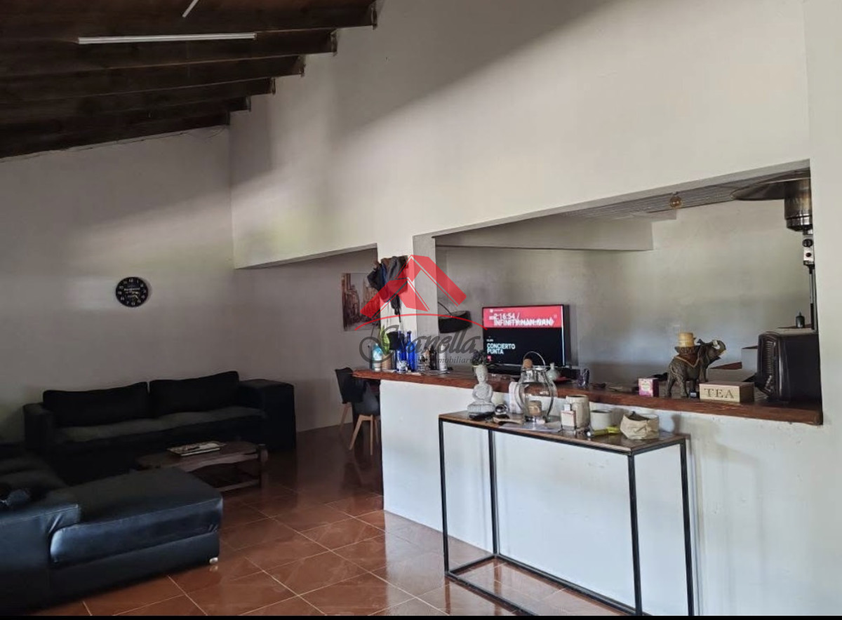 Casa ID.2214 - Oportunidad 