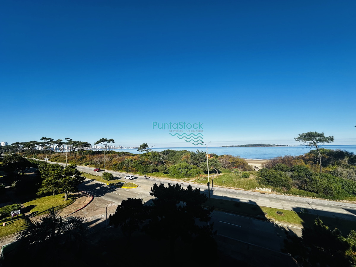 Alquiler en playa mansa  - PSK2536A
