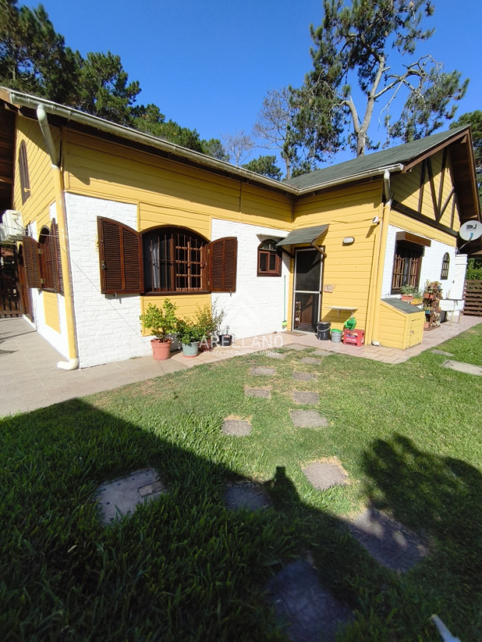Casa ID.6121 - Venta casa 3 dormitorios 