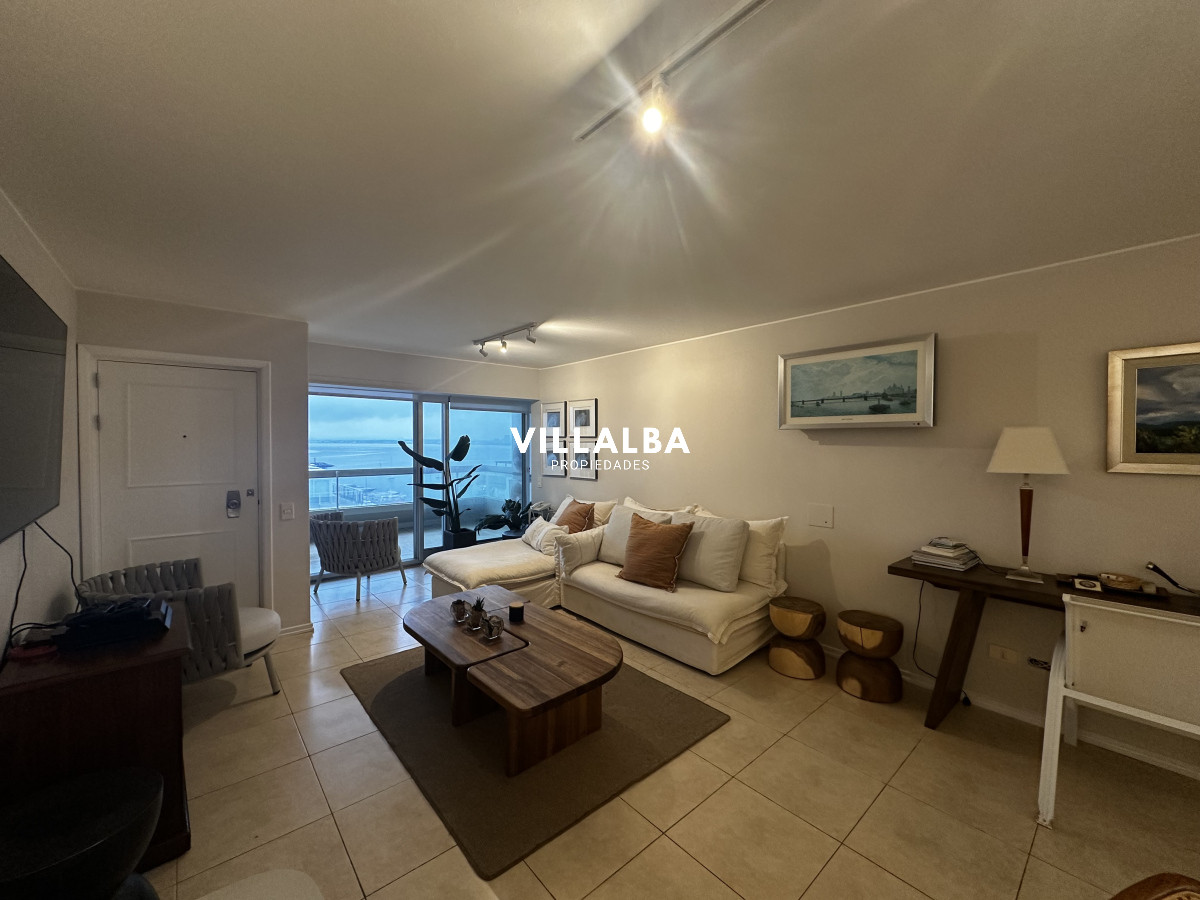 Apartamento ID.3636 - FRENTE AL PUERTO PUNTA DEL ESTE 