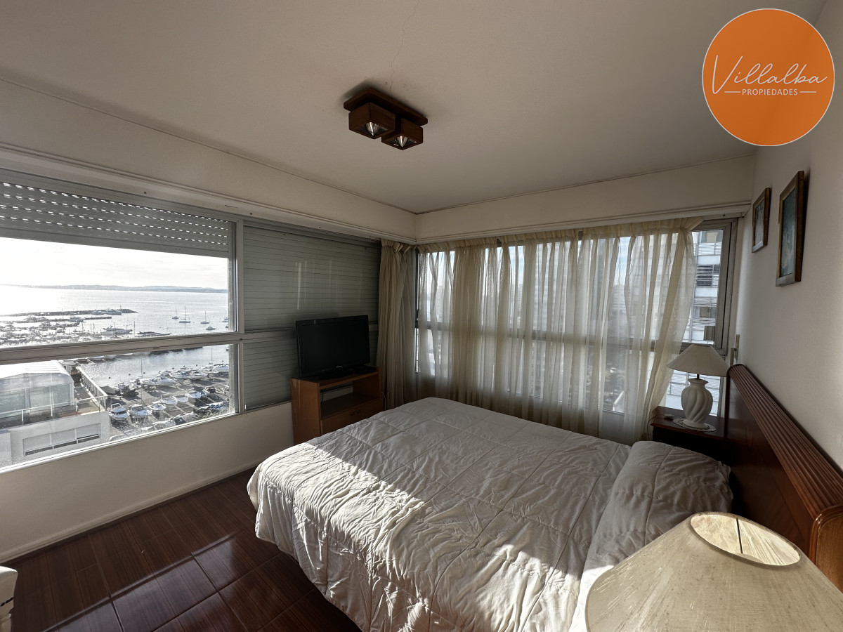 Apartamento ID.3575 - Frente al puerto
