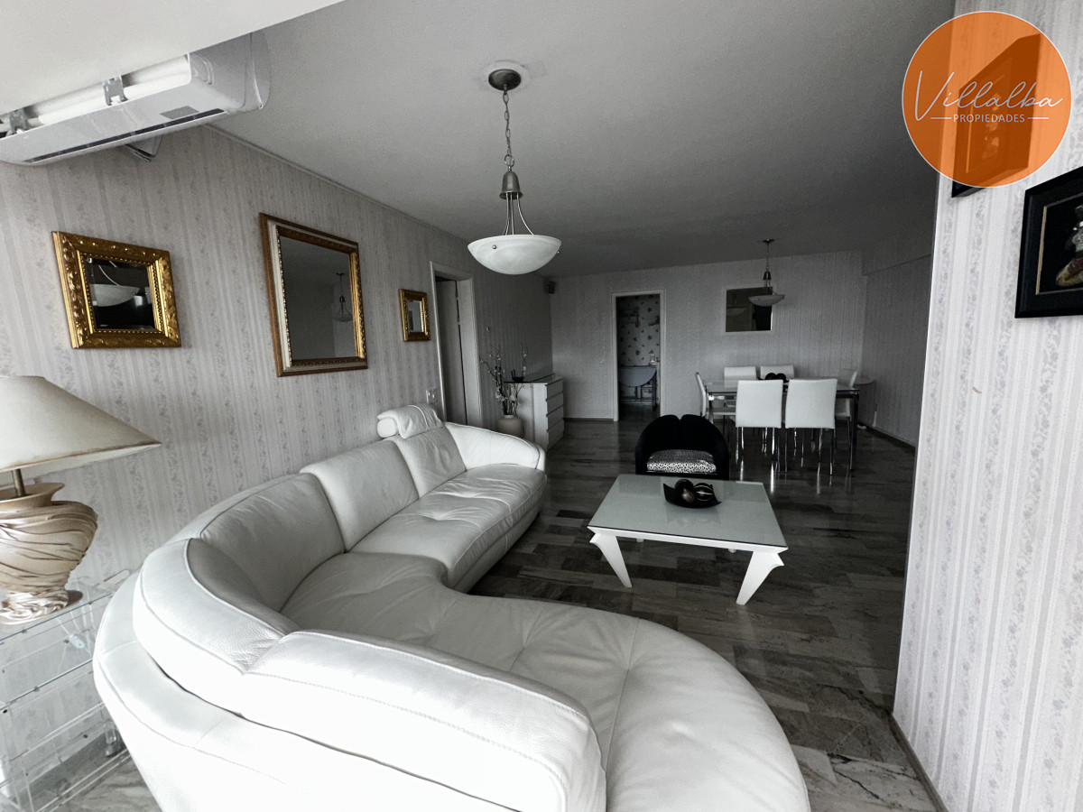 Apartamento ID.3566 - Apartamento en Punta del Este, Península