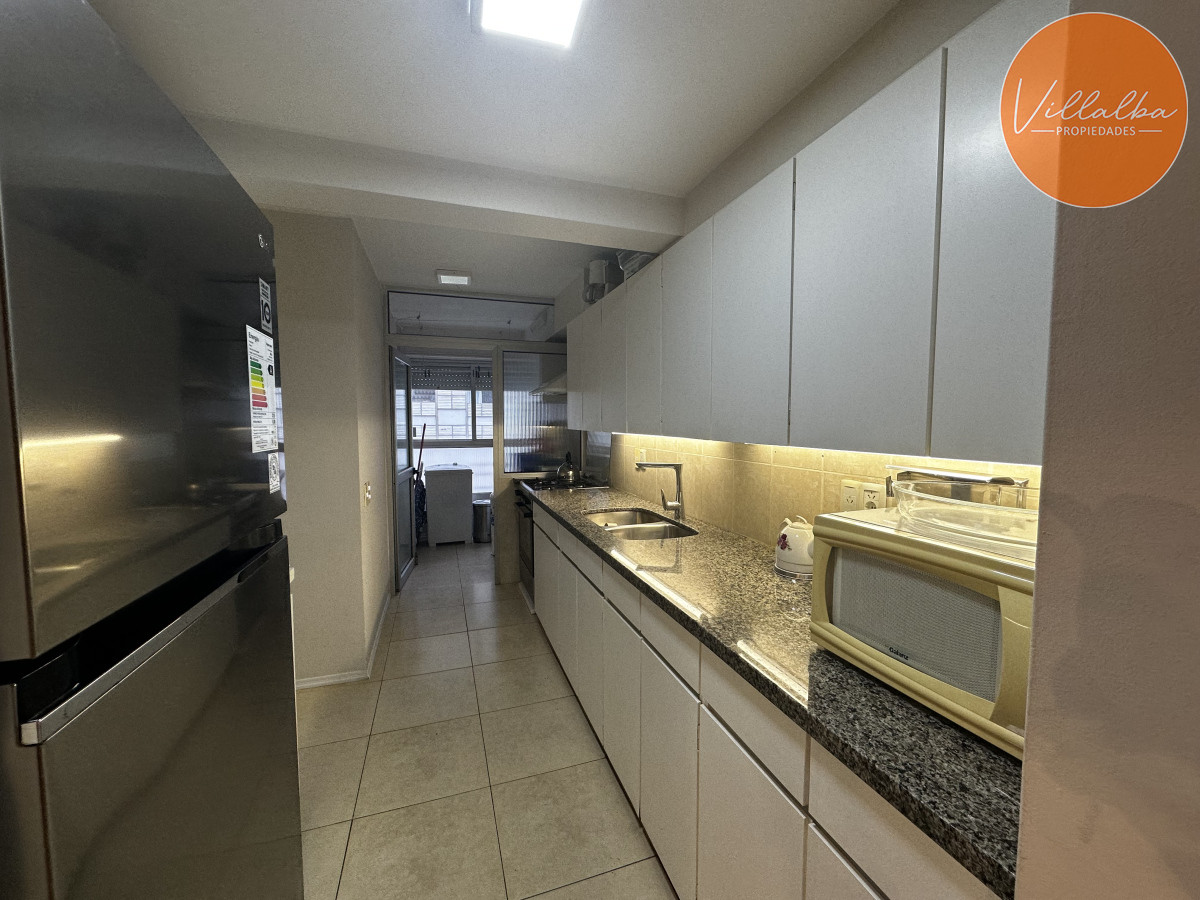 Apartamento ID.3636 - FRENTE AL PUERTO PUNTA DEL ESTE 