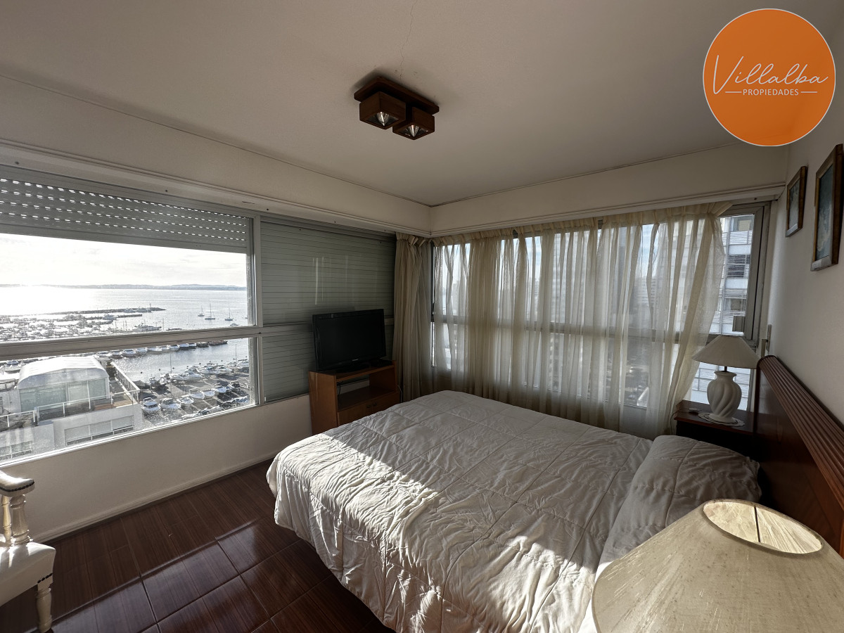 Apartamento ID.3575 - Frente al puerto