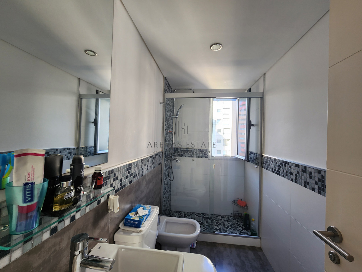 Apartamento ID.3736 - Apartamento de dos dormitorios en venta en Punta del Este 