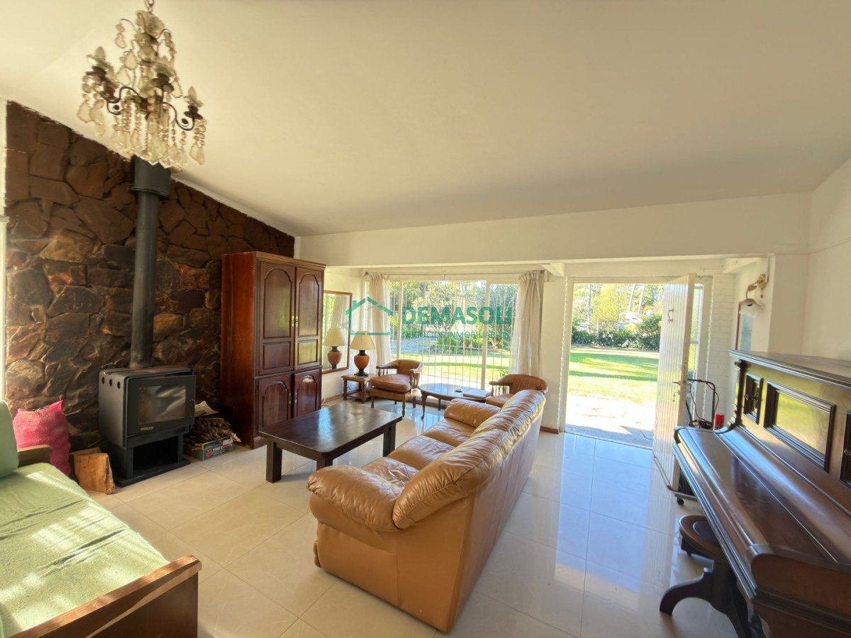 Casa ID.1496 - Unica en esta zona parada 8 Roosevelt 