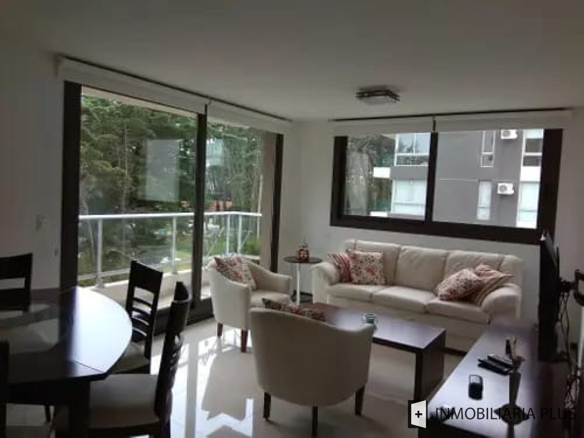 Apartamento ID.1530 - Apartamento en Alquiler invernal 2 Dormitorios, 2 Baños con Piscina, Gym, Barbacoa y más