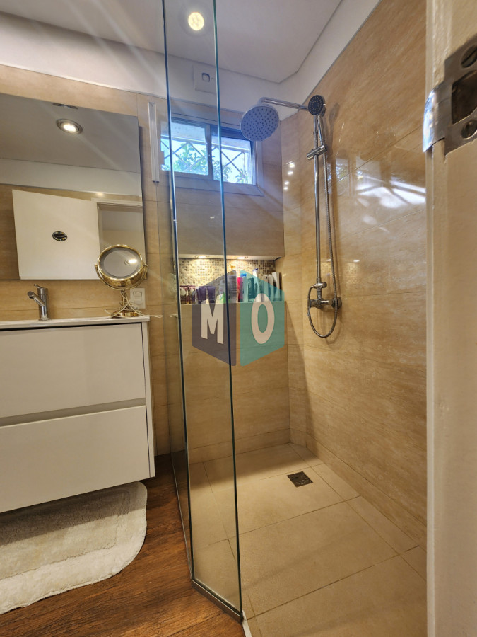 Casa ID.1067 - casa en barrio cantegril, un lugar para vivir y soñar 