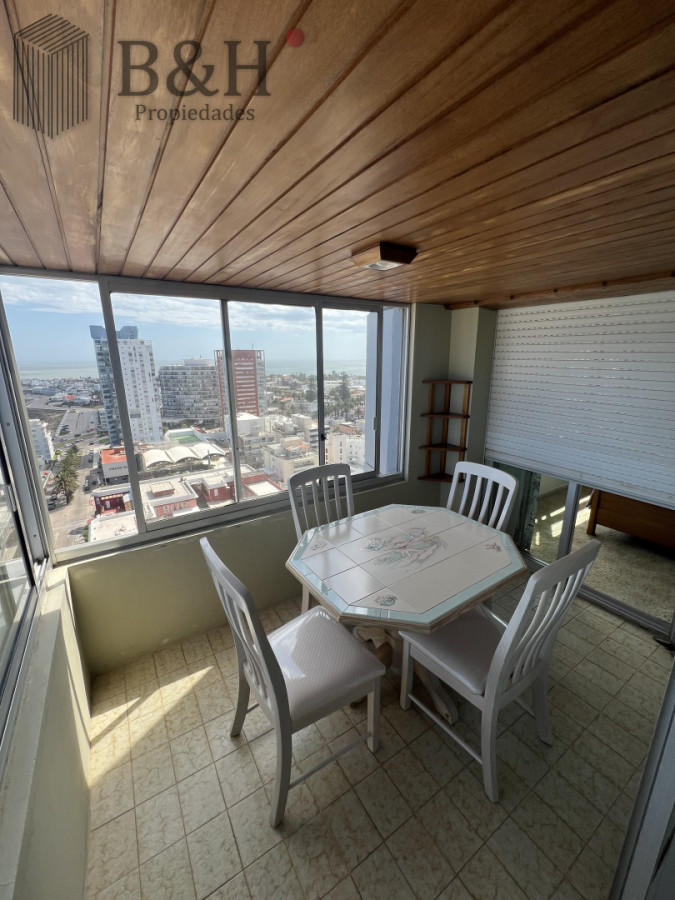 Apartamento ID.7936 - Venta en piso alto PENINSULA