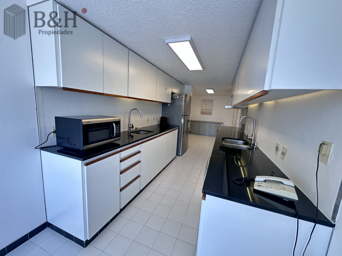 Apartamento ID.6586 - Venta Tiburon II vista excelente