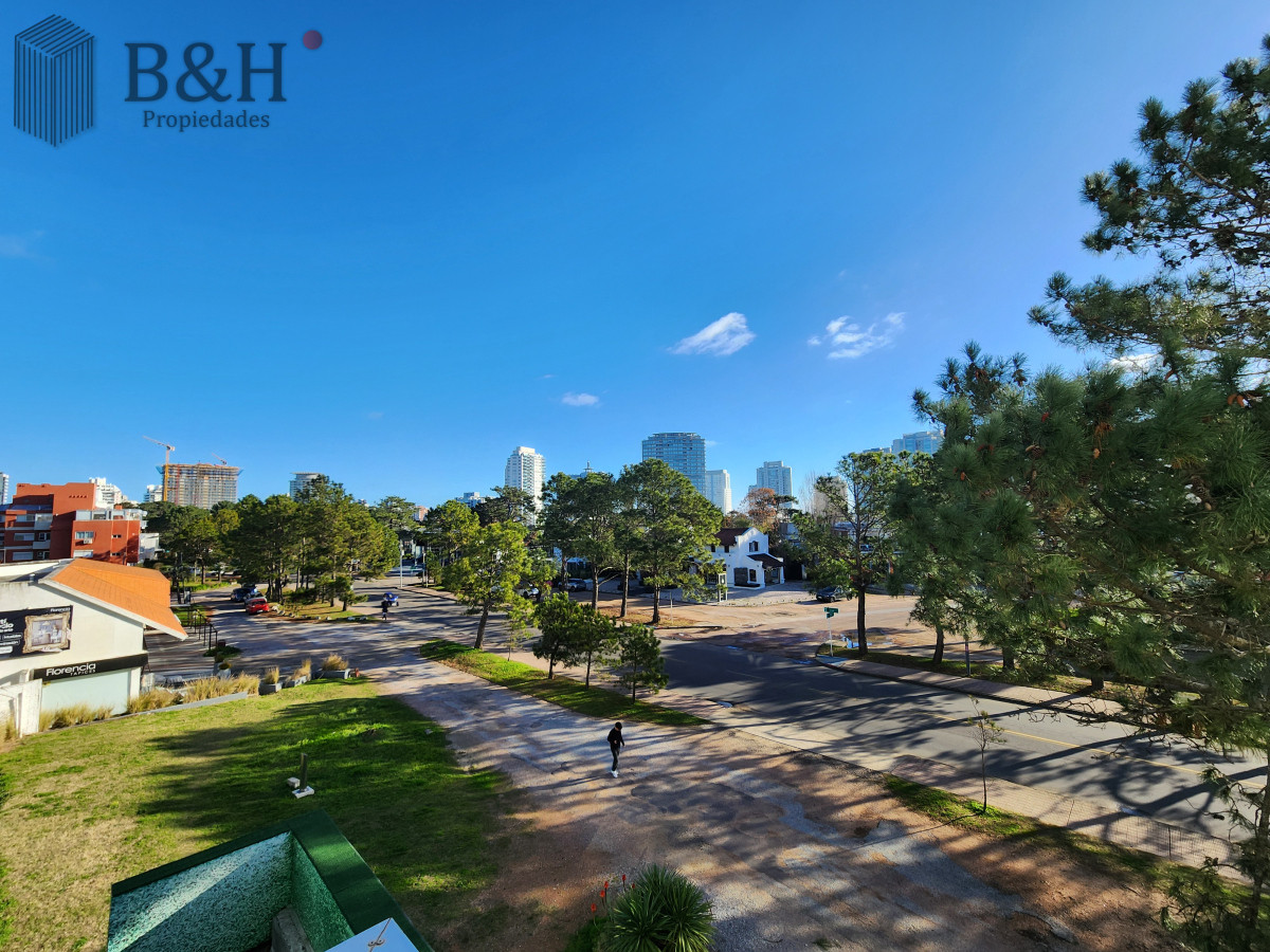 Aidy Grill - GoPunta - Portal Inmobiliario de Punta del Este - Maldonado