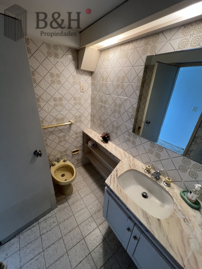 Apartamento ID.7936 - Venta en piso alto PENINSULA