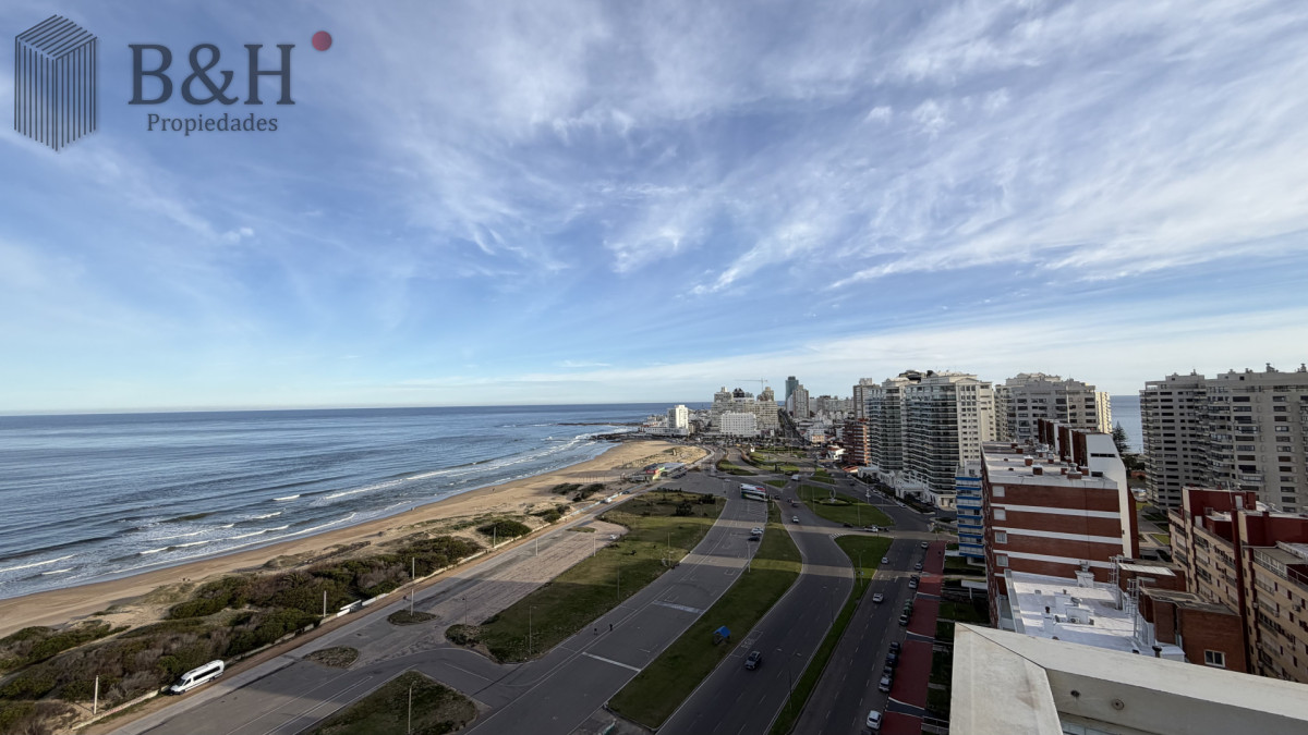 Apartamento ID.7899 - PLAYA BRAVA PENT HOUSE