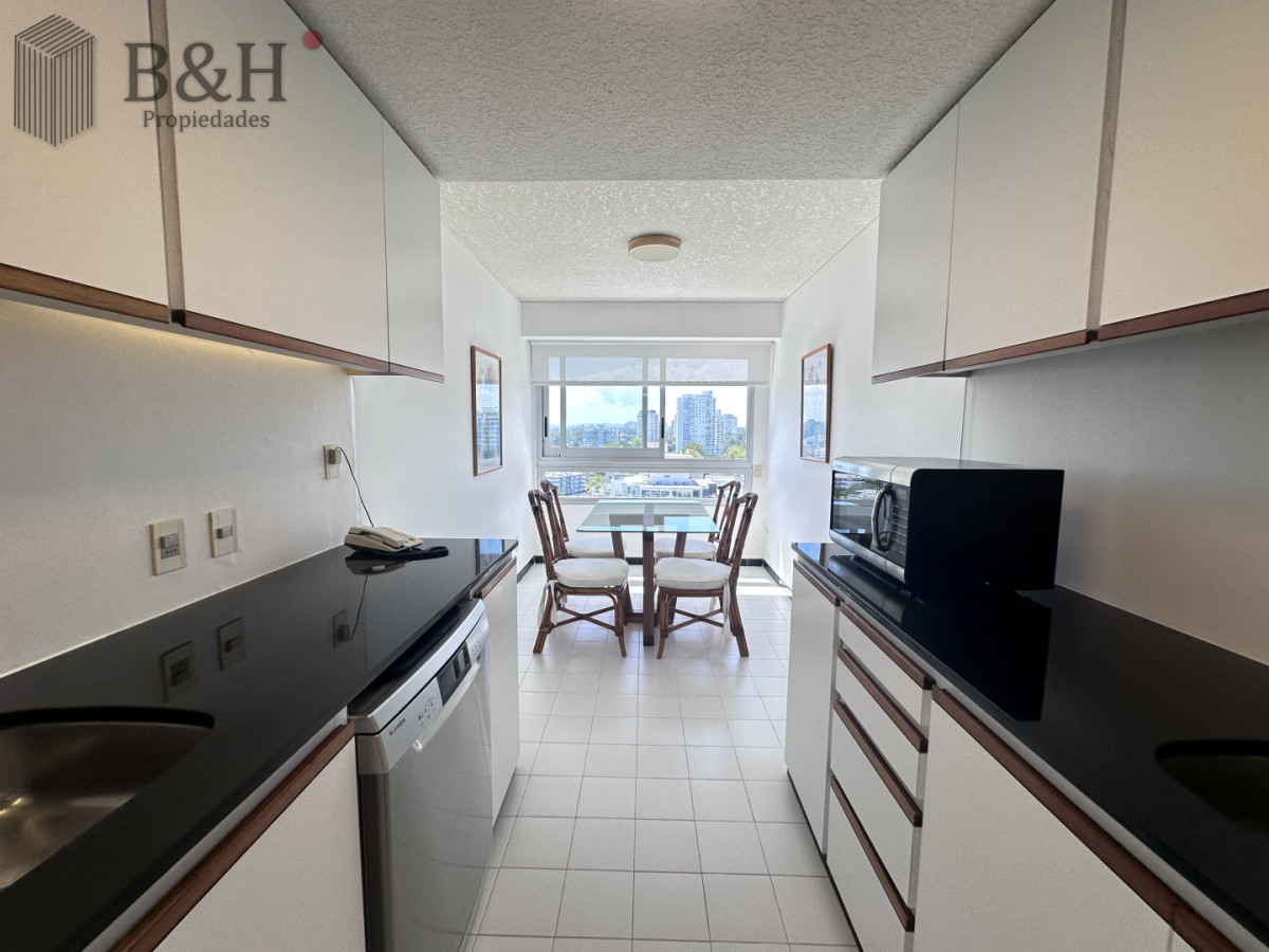 Apartamento ID.6586 - Venta Tiburon II vista excelente