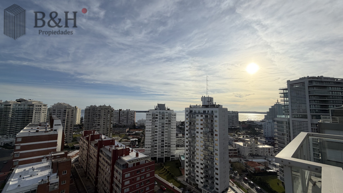 Apartamento ID.7899 - PLAYA BRAVA PENT HOUSE