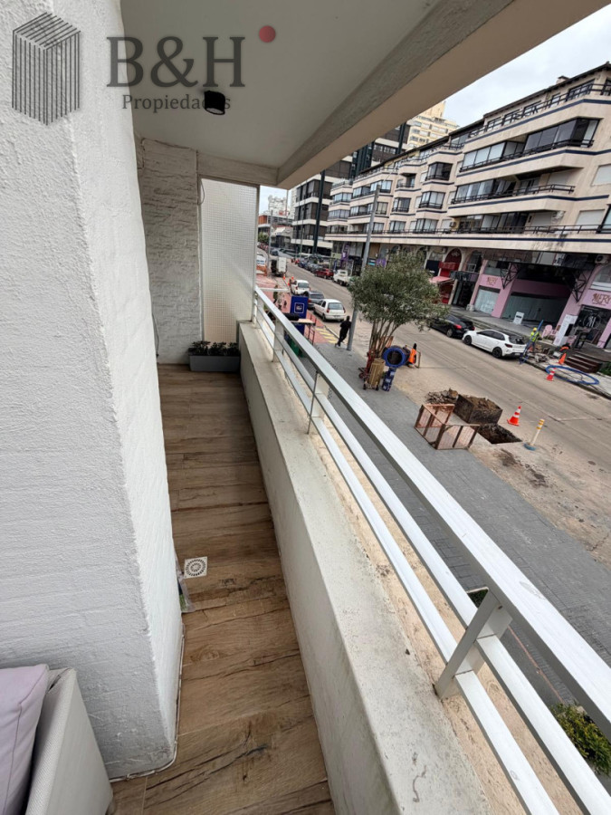 Apartamento ID.7906 - Apartamento tipo casa en plena pensula 