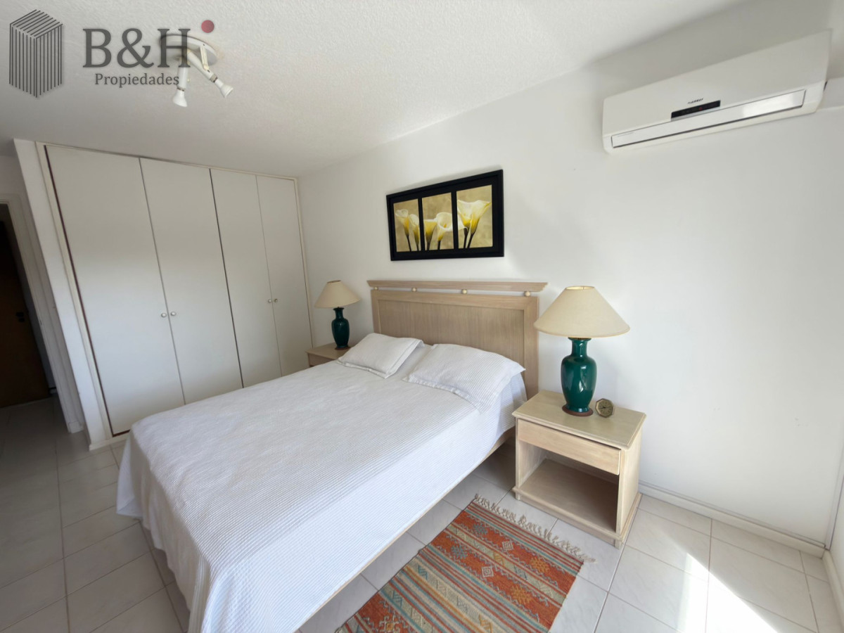 Apartamento ID.6545 - Alquiler Anual  y venta