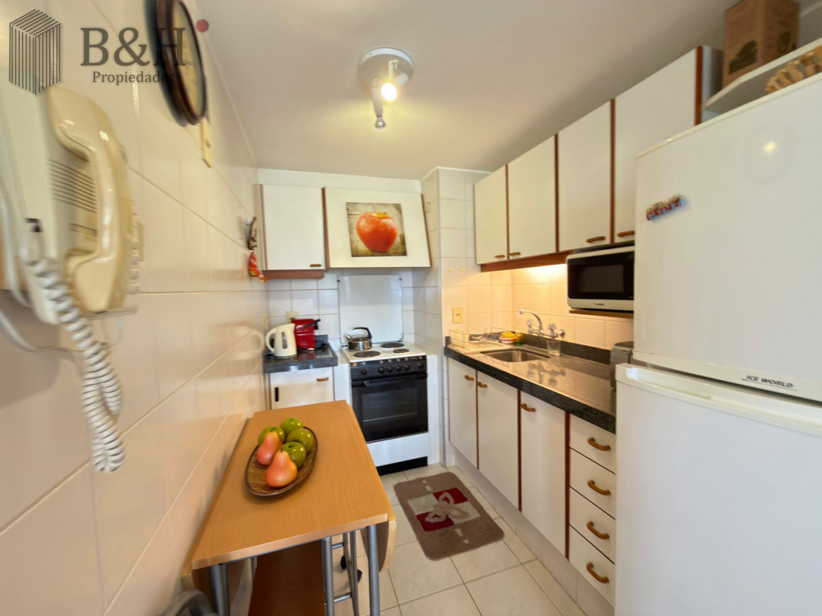 Apartamento ID.6545 - Alquiler Anual  y venta