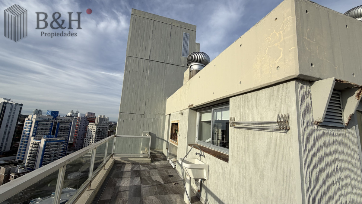 Apartamento ID.7899 - PLAYA BRAVA PENT HOUSE