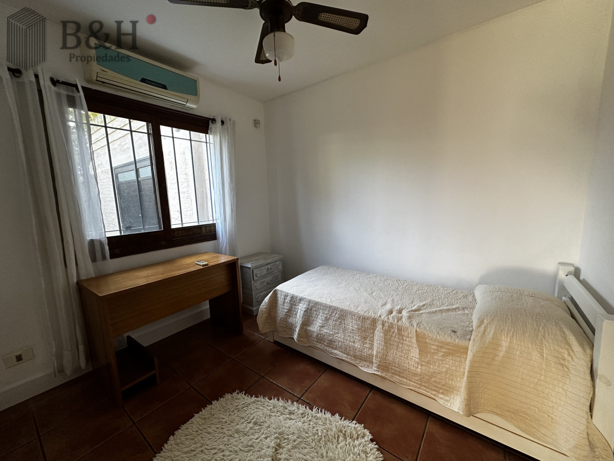 Casa ID.5315 - Alquiler Anual – Casa en Barrio Cantegril